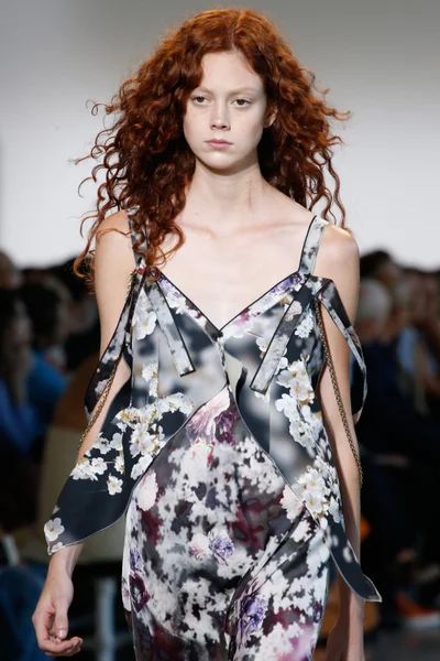 Look 46